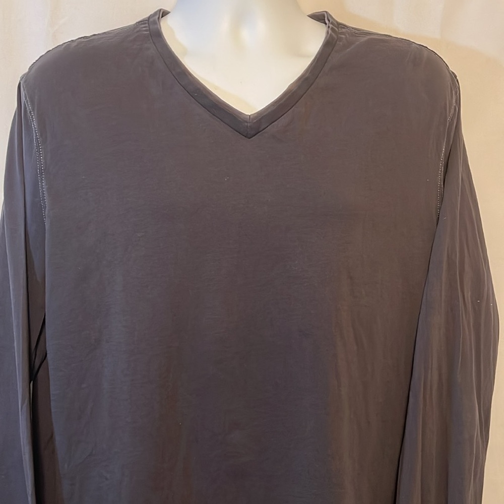 ROBERT BARAKETT V Neck Pullover.  Size XL - Picture 4 of 9